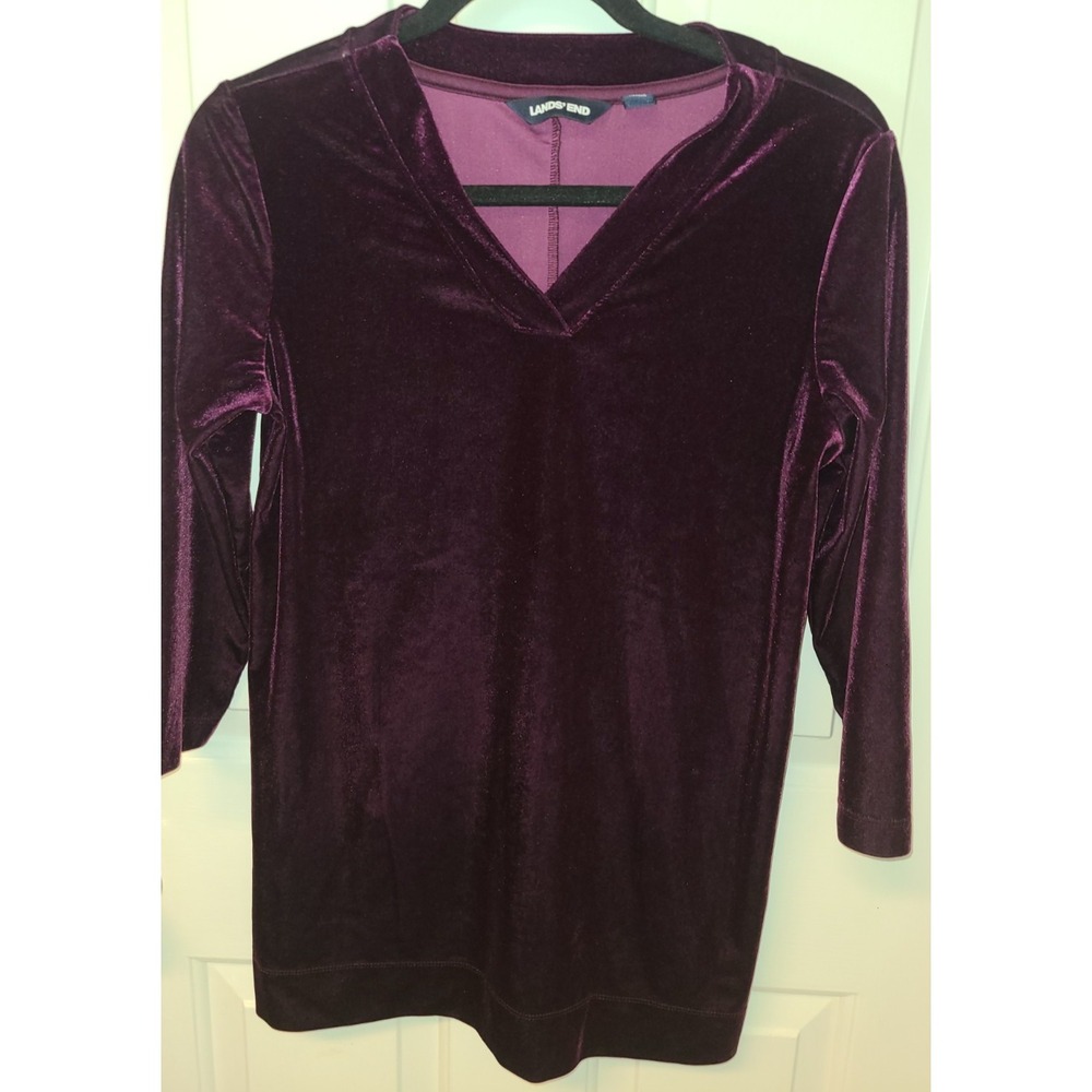 Lands End Womens sz Sm( 6-8) Purple Velvet V Neck 3/4 Sleeves Gorp‎ Goth